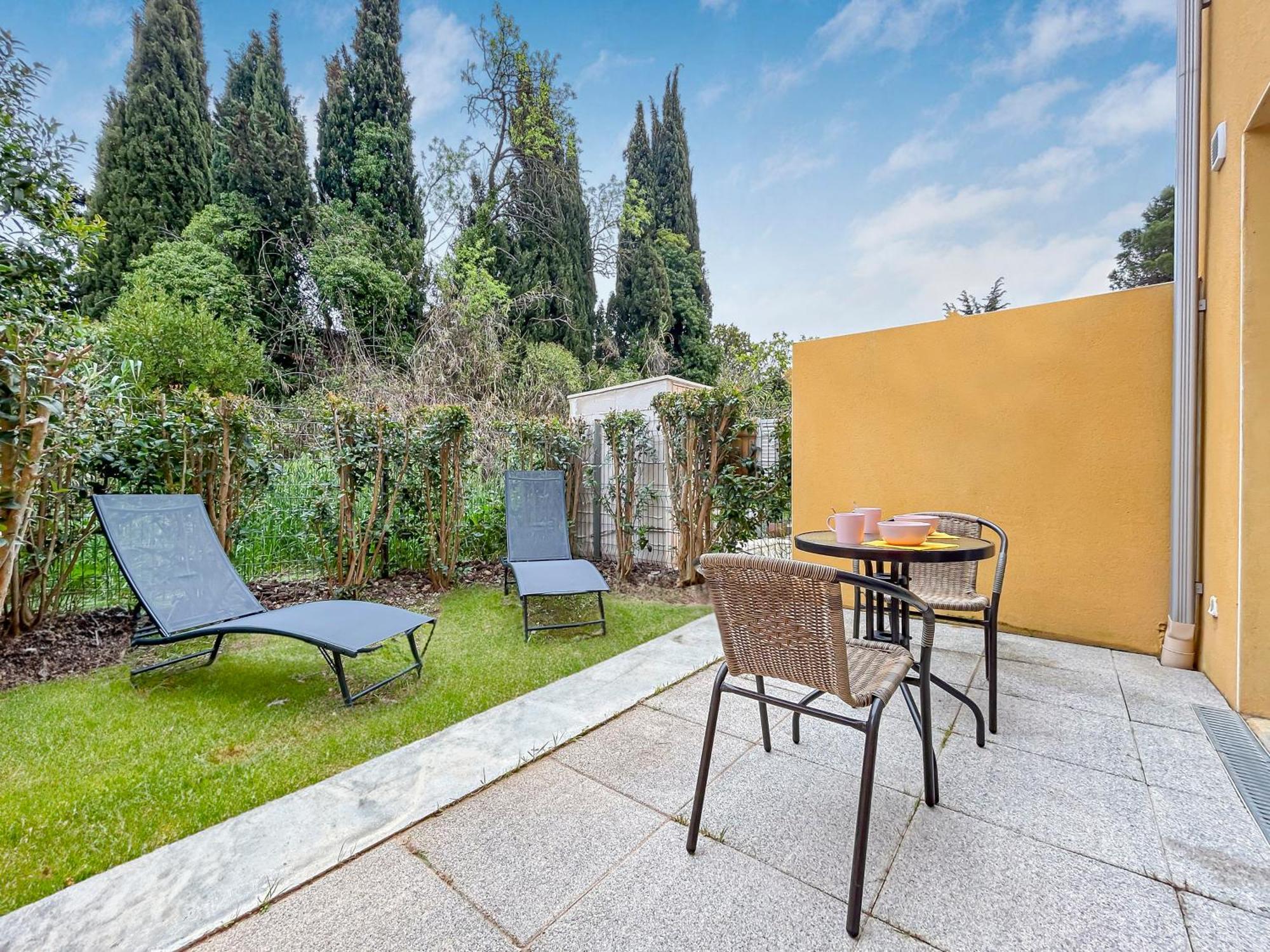 Vivez Lunel-Clim-Wifi Fibre-Parking Prive-Patio T2 Lunel  Εξωτερικό φωτογραφία